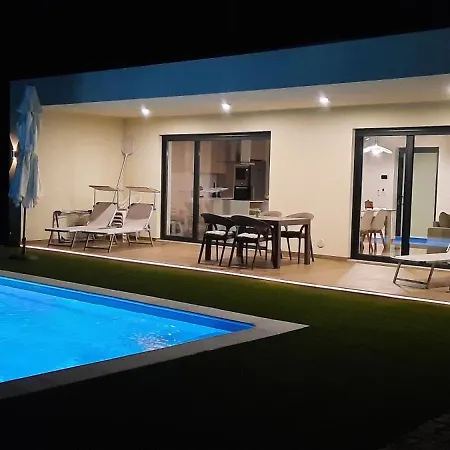 Sunny Haven-villa Villa *